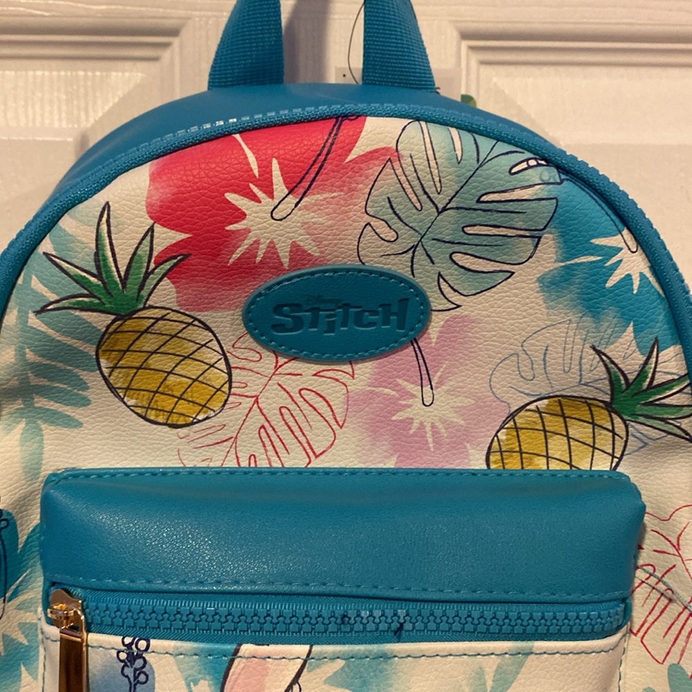 BNWT Disney Stitch Pineapple Mini Backpack - Picture 3 of 5